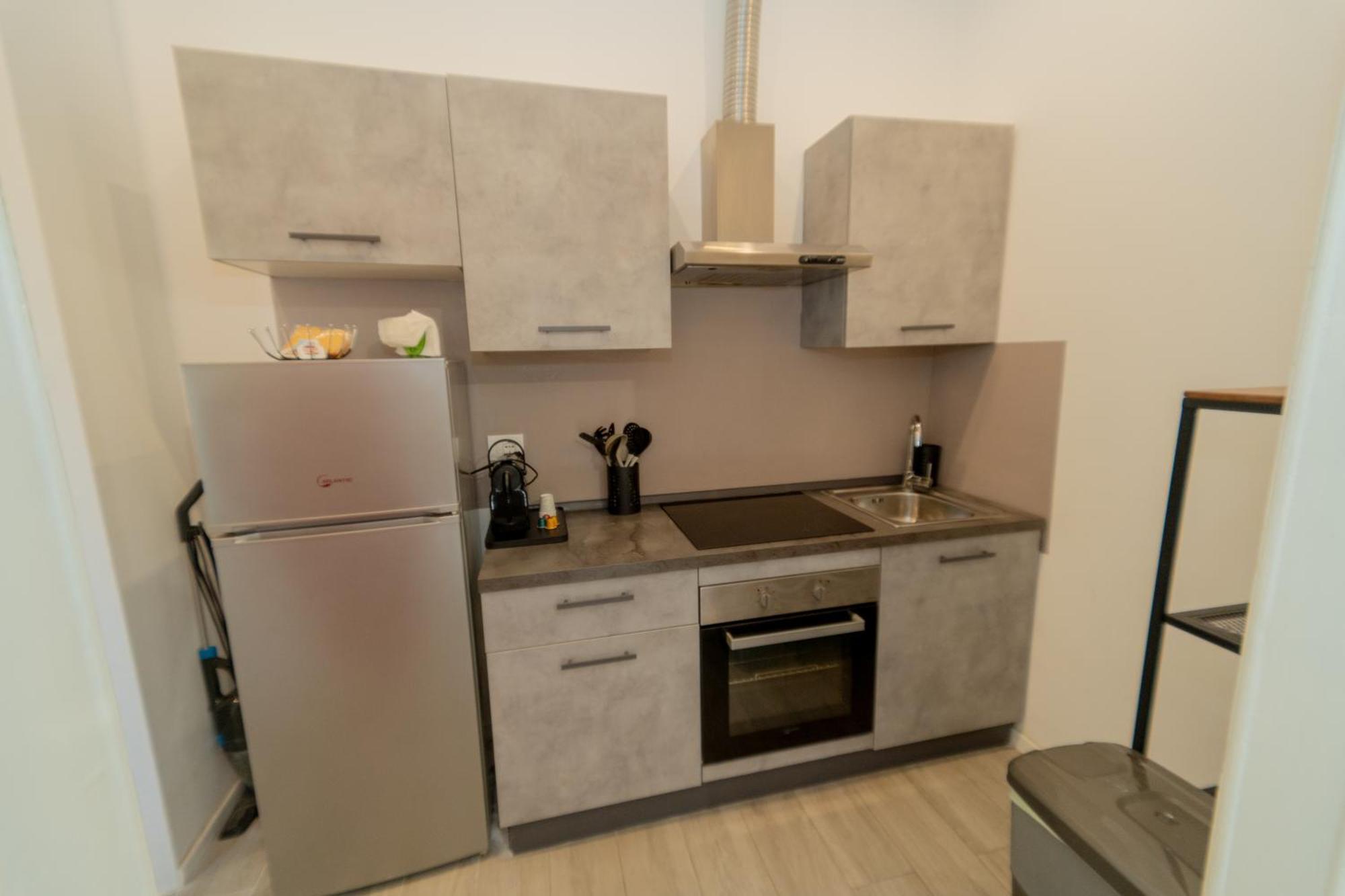 Apartment Milan Near Metro-M5 Εξωτερικό φωτογραφία